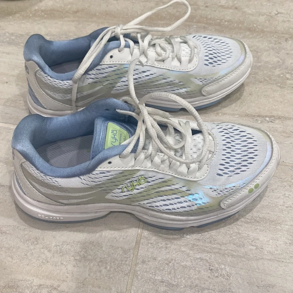 Ryka Devotion Plus 2 Walking Shoe size 6